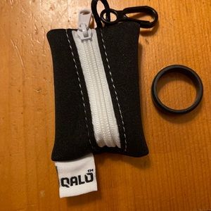 Qalo Men’s Ring comes with bag